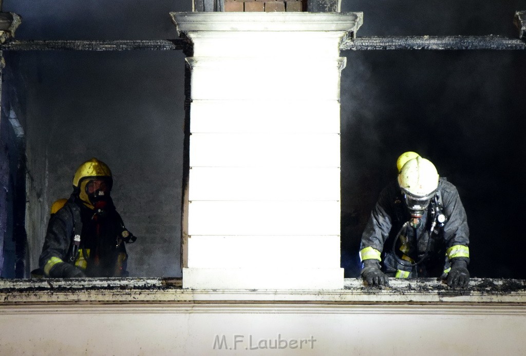 Feuer 2 Y Koeln Ehrenfeld Everhardtstr P196.JPG - Miklos Laubert